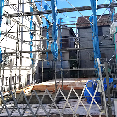 低層住宅足場